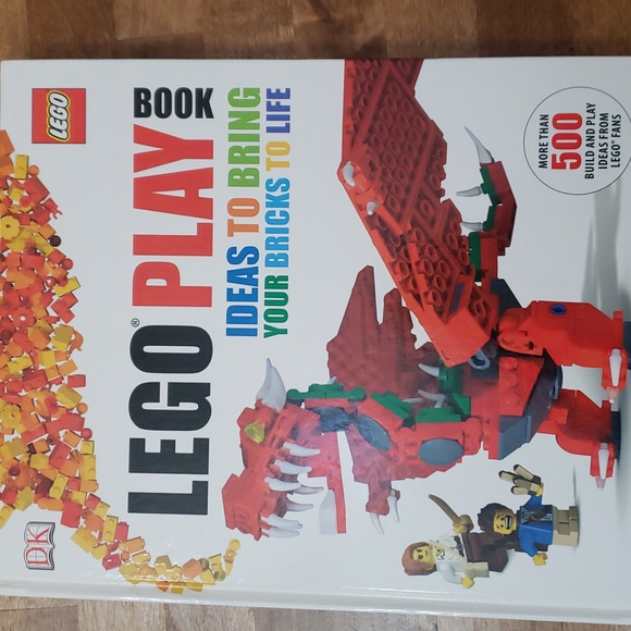 Lego Play Book Ideas to Bring Your Bricks to Life with more than 500 build ideas - Picture 3 of 8